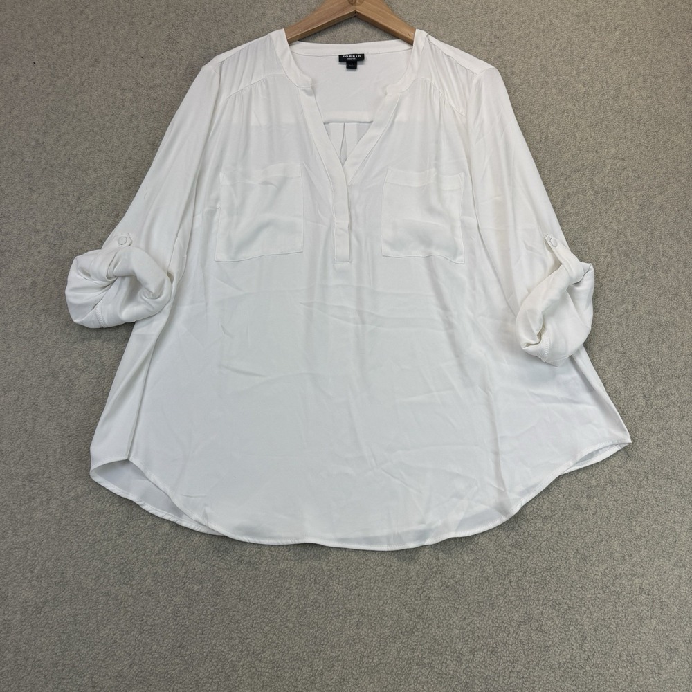 Torrid Women's Harper White Roll-Tab Sleeve Tunic Blouse Size 1